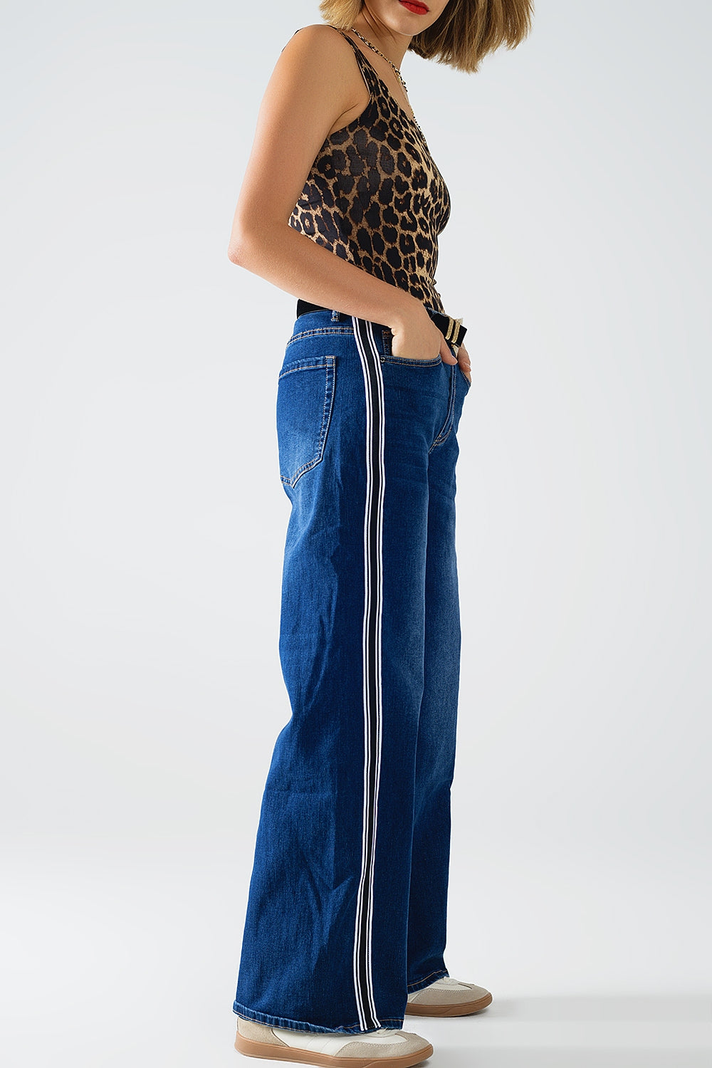 super Wide Leg Jeans with stripe on side BoutiqueLua