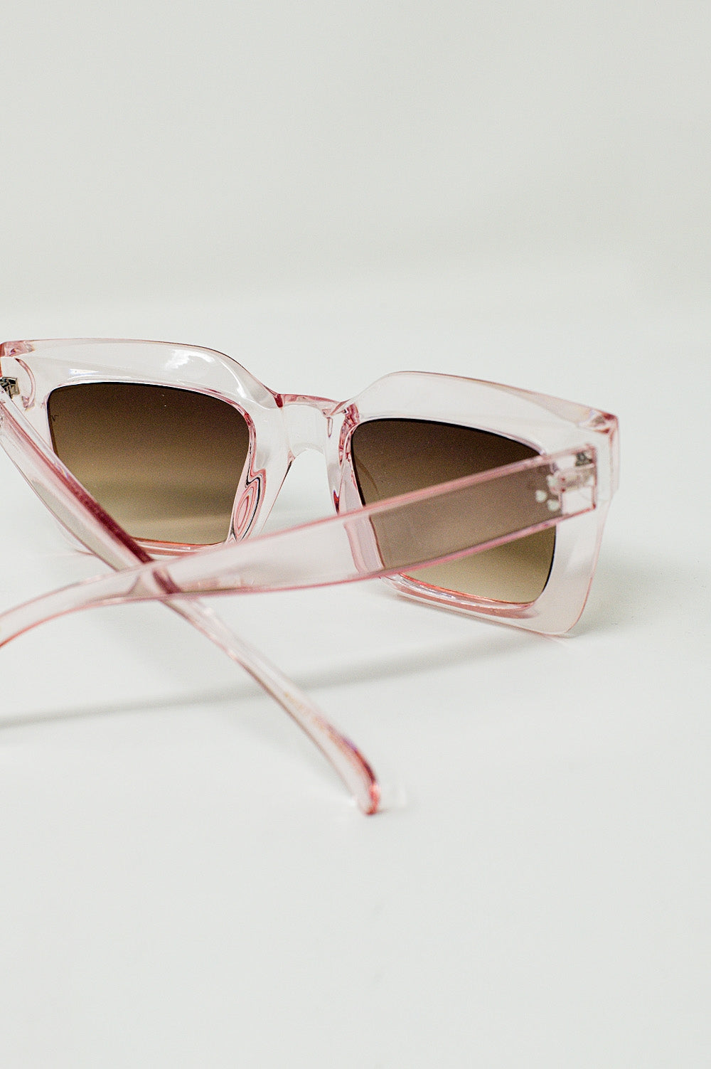 90's Squared Sunglasses in Pink Q2 Sunglasses BoutiqueLua