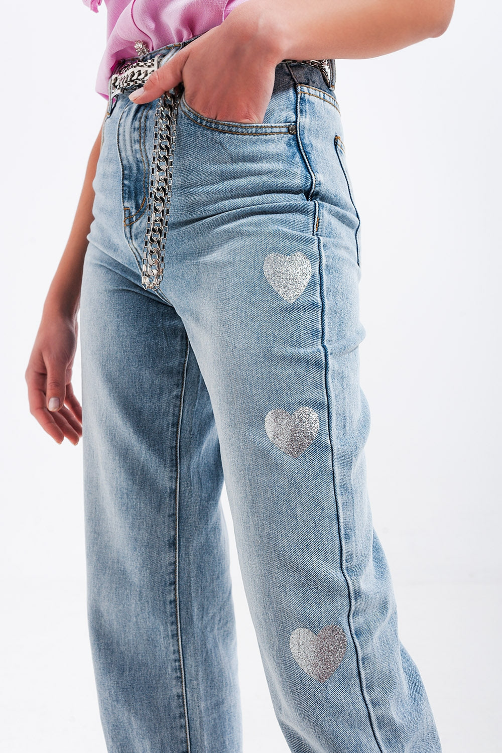 Q2 90s jean in heart print