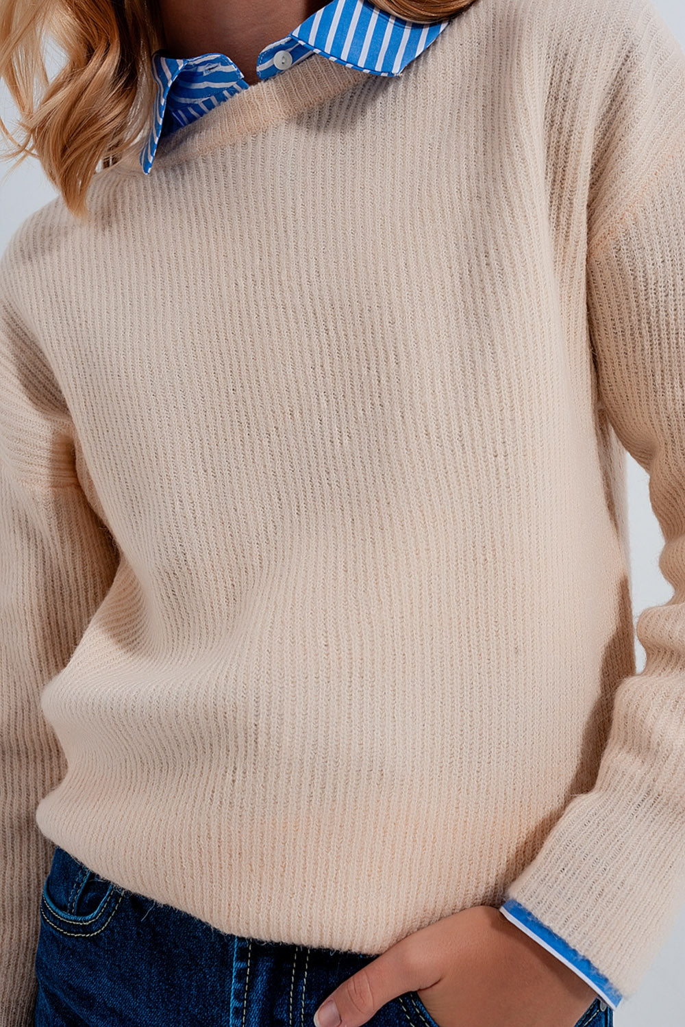 Beige crew neck jumper Q2 Sweaters BoutiqueLua