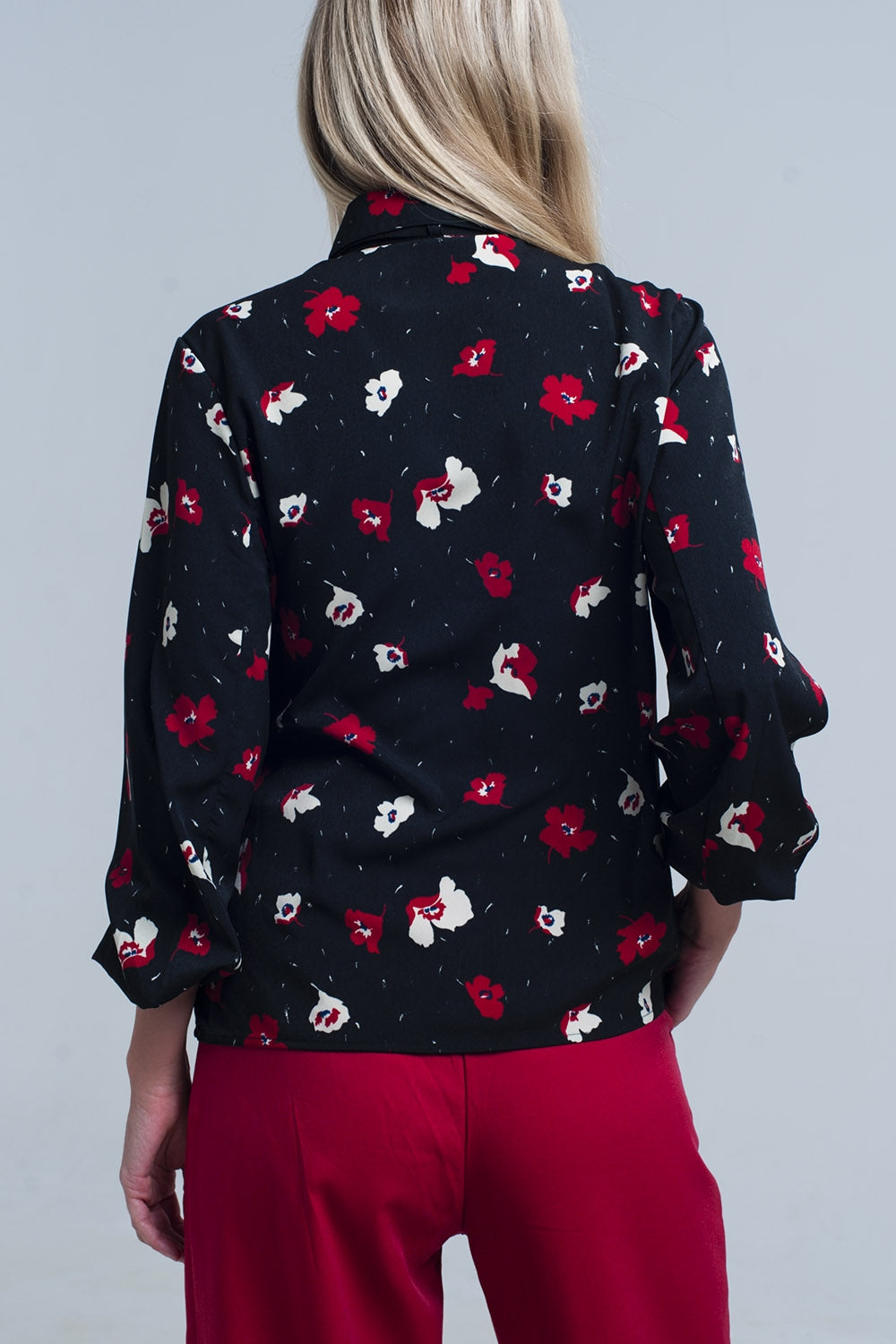 Black shirt with red and white flowers Q2 Shirts BoutiqueLua