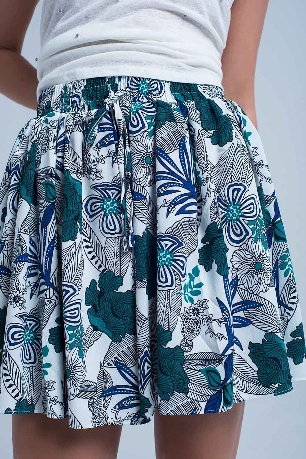 Blue mini skorts with floral print Q2 Skirts BoutiqueLua