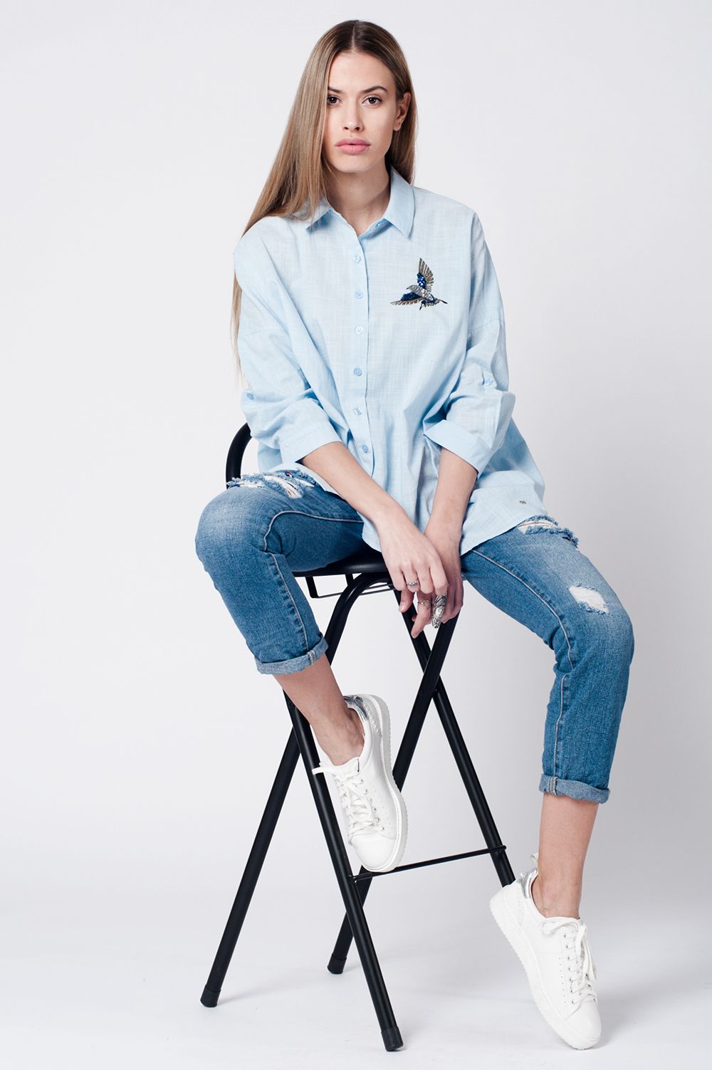 Blue wash mom jeans bird embroidery Q2 Jeans BoutiqueLua