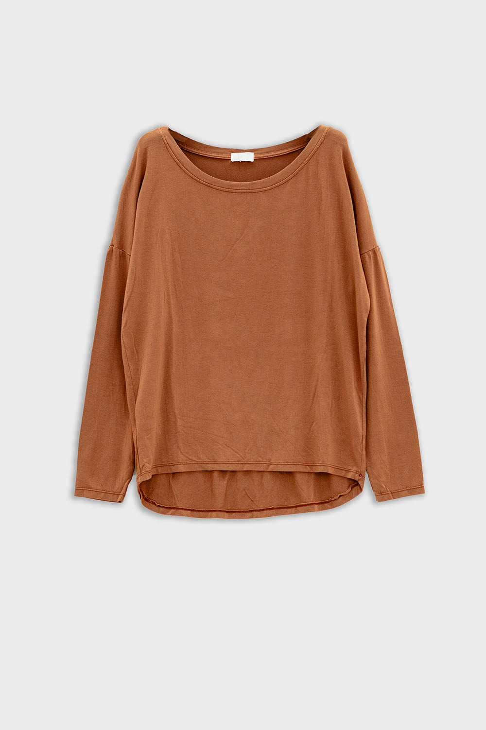 Q2 Boat neck Long sleeve t shirt in modal in camel color