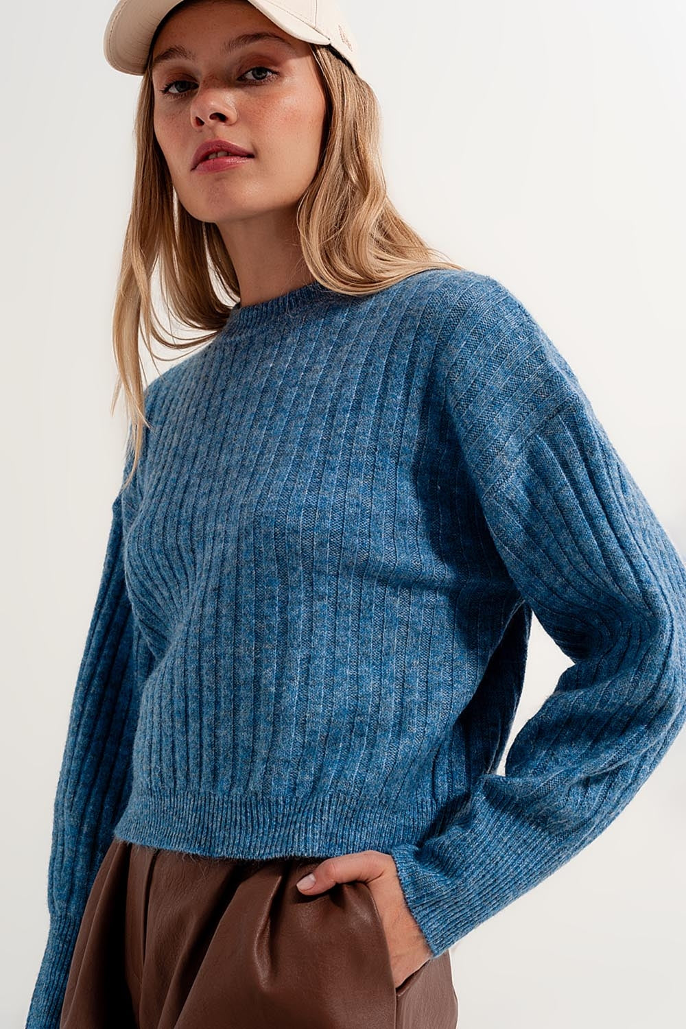 Boxy chunky stitch sweater in blue Q2 Sweaters BoutiqueLua