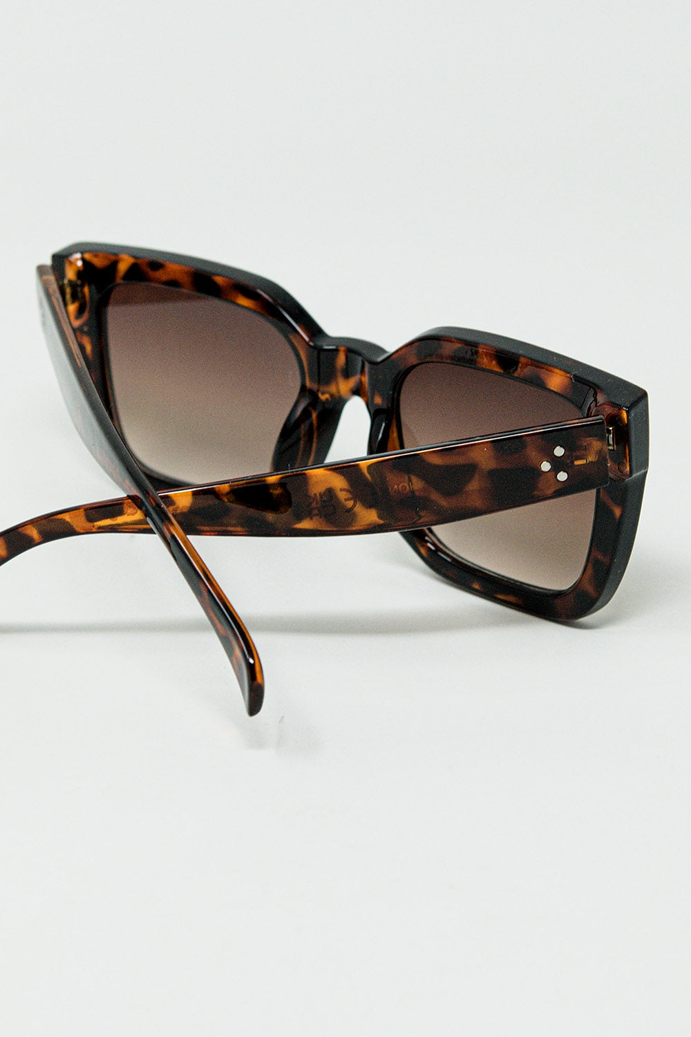 Brown Square sunglasses with animal print