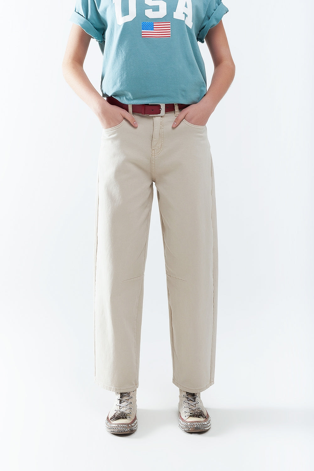 Q2 comfortable stretch jeans with barrel leg in beige