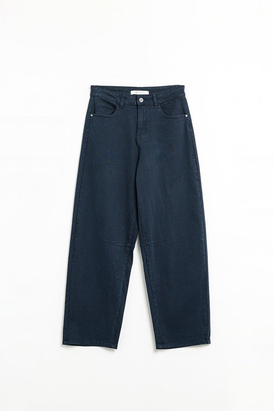 Q2 Comfortable stretch jeans with barrel leg in navy