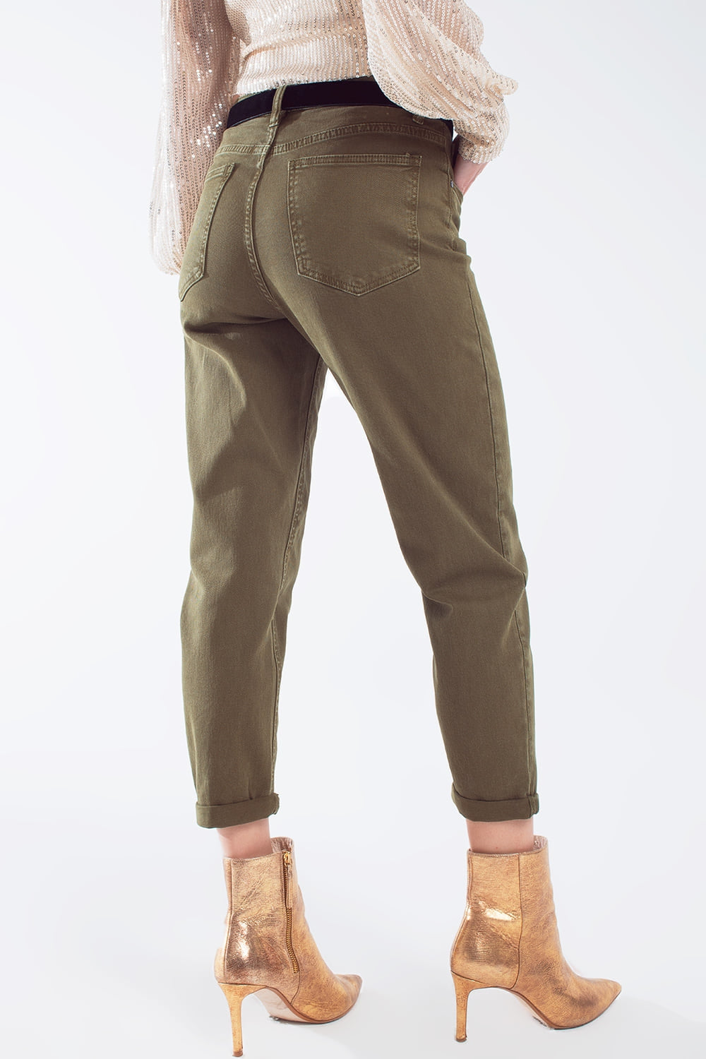 Cotton mid rise slouchy jean in khaki sepia Q2 Jeans BoutiqueLua