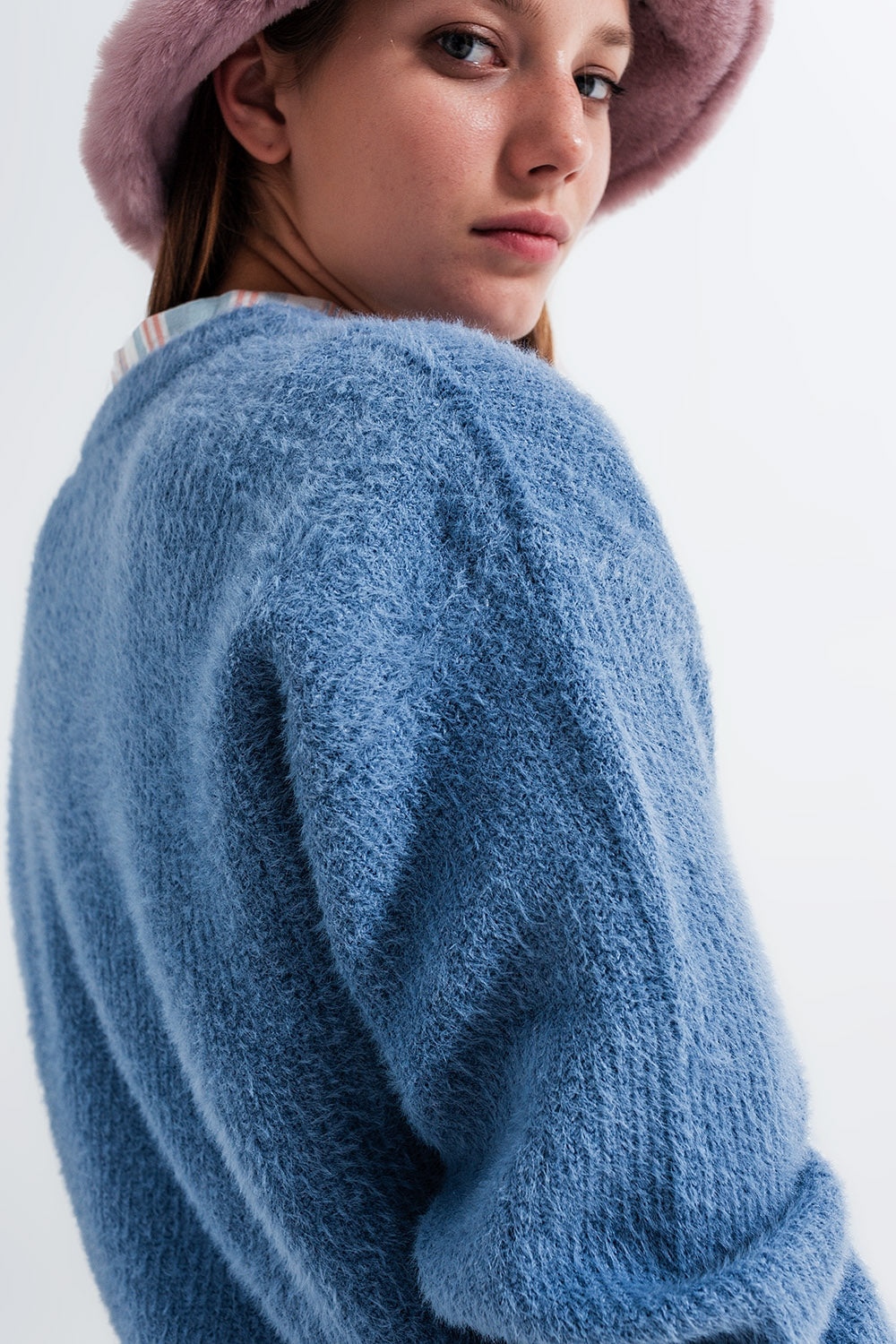 Crew neck jumper in rib with fluffy yarn in blue Q2 Sweaters BoutiqueLua