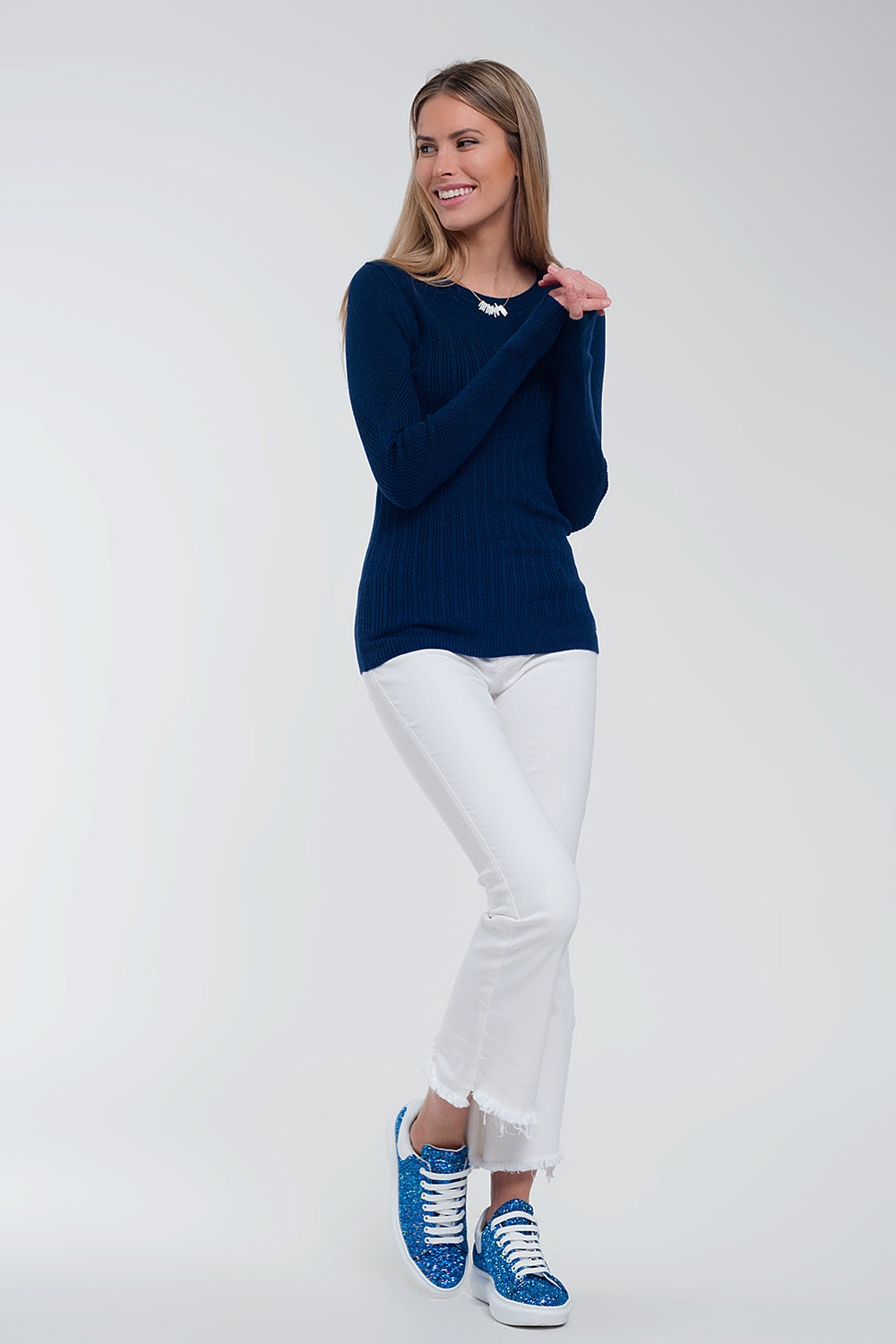 Crew neck ribbed sweater in navy Q2 Sweaters BoutiqueLua