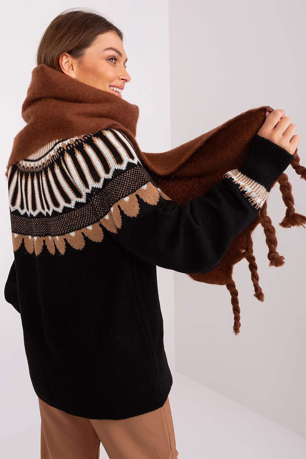 Shawl AT  BoutiqueLua