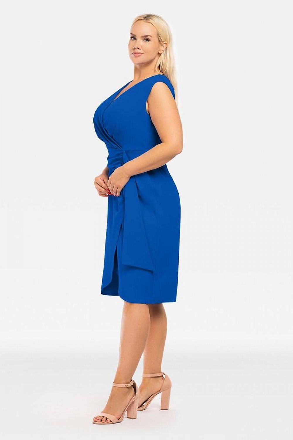 Plus size dress