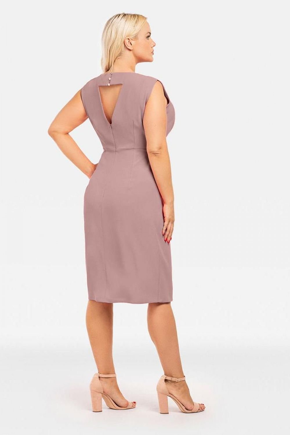 Plus size dress