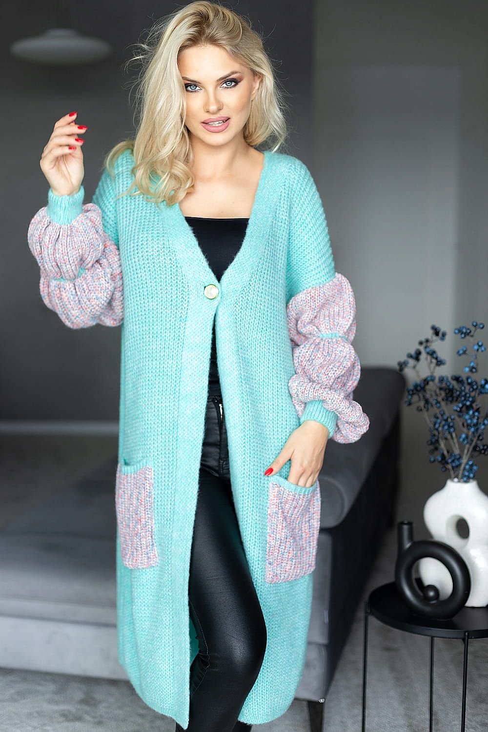 Cardigan PeeKaBoo  BoutiqueLua