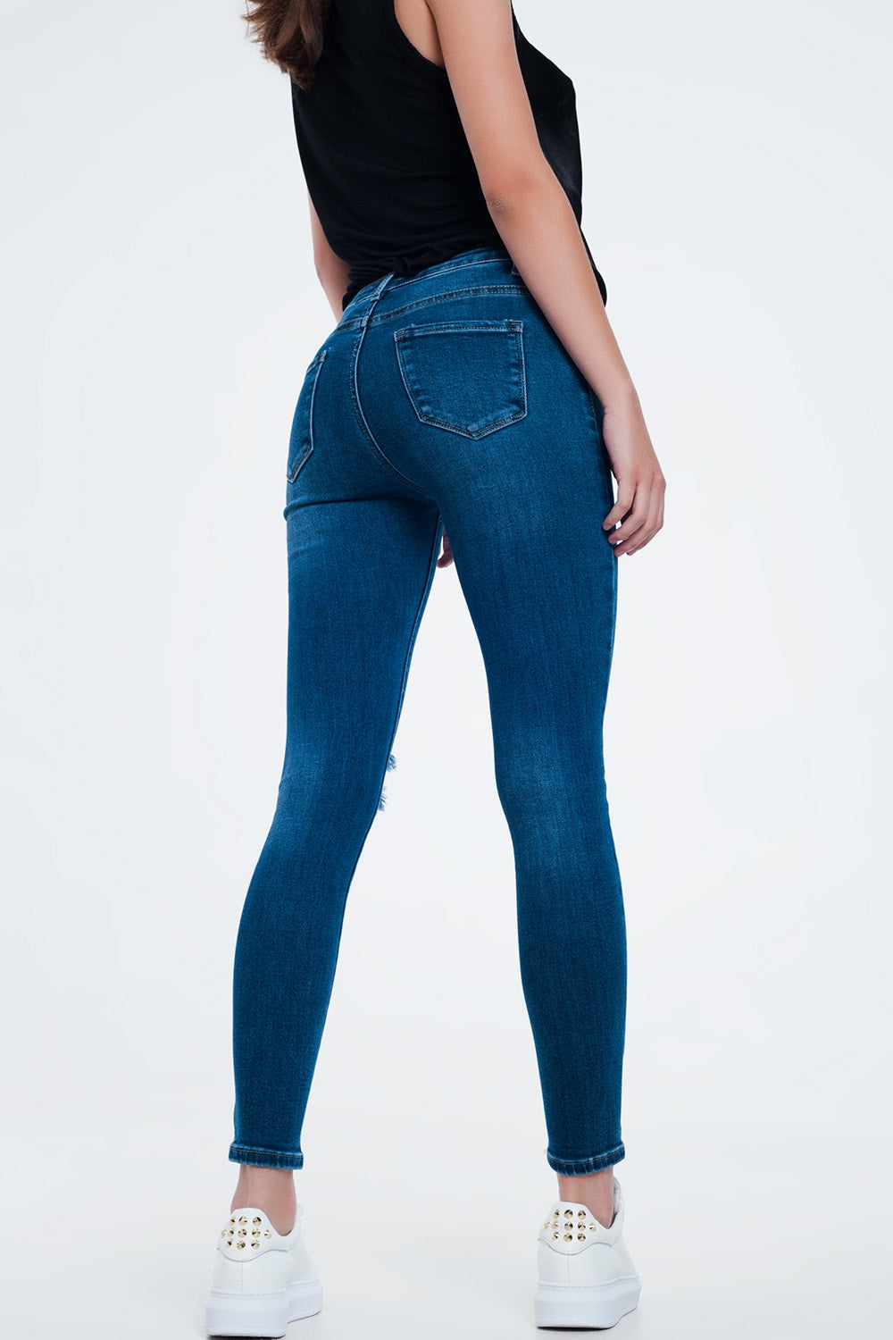 Distressed skinny fit jeans in mid wash Q2 Jeans BoutiqueLua