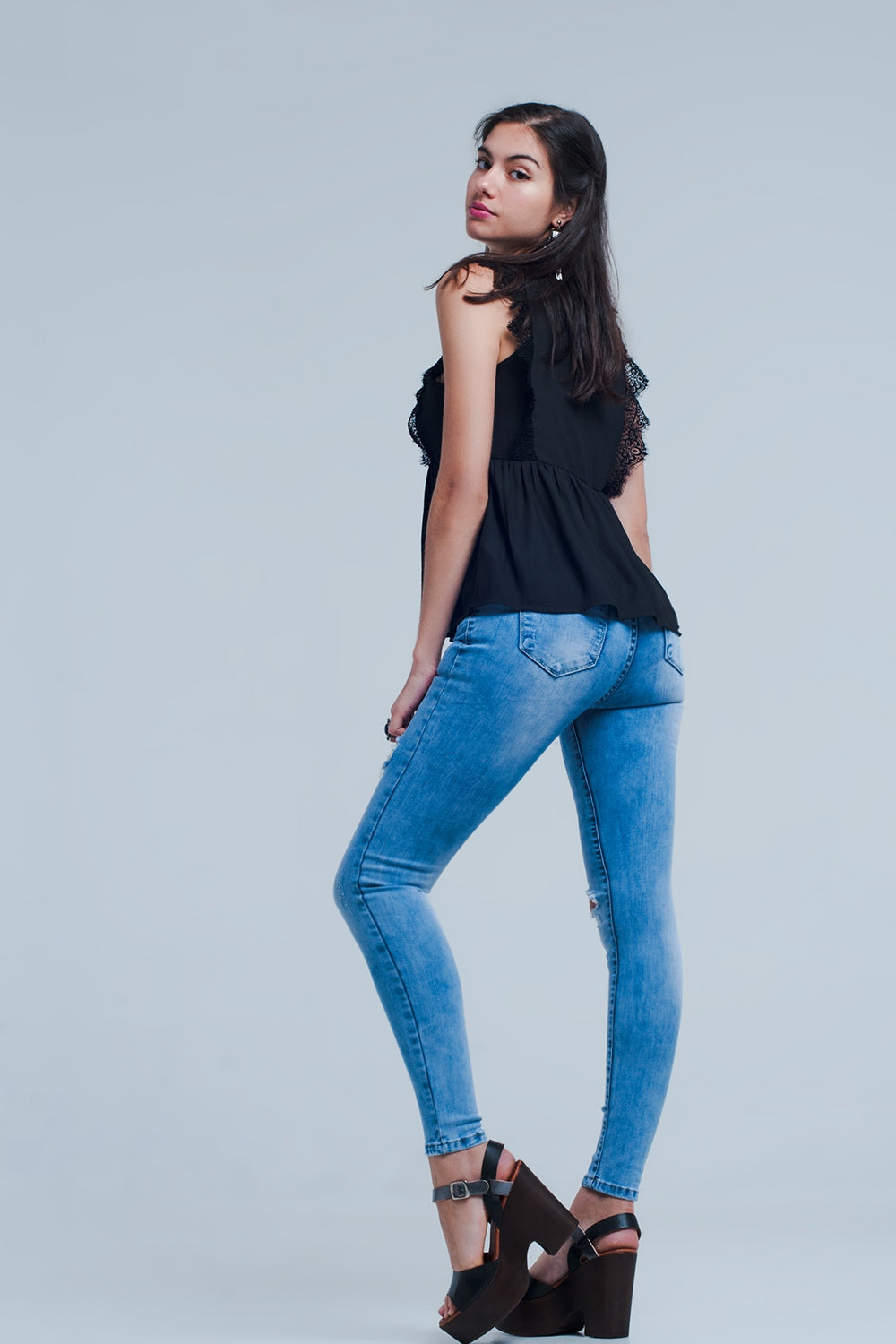 Distressed skinny jeans Q2 Jeans BoutiqueLua