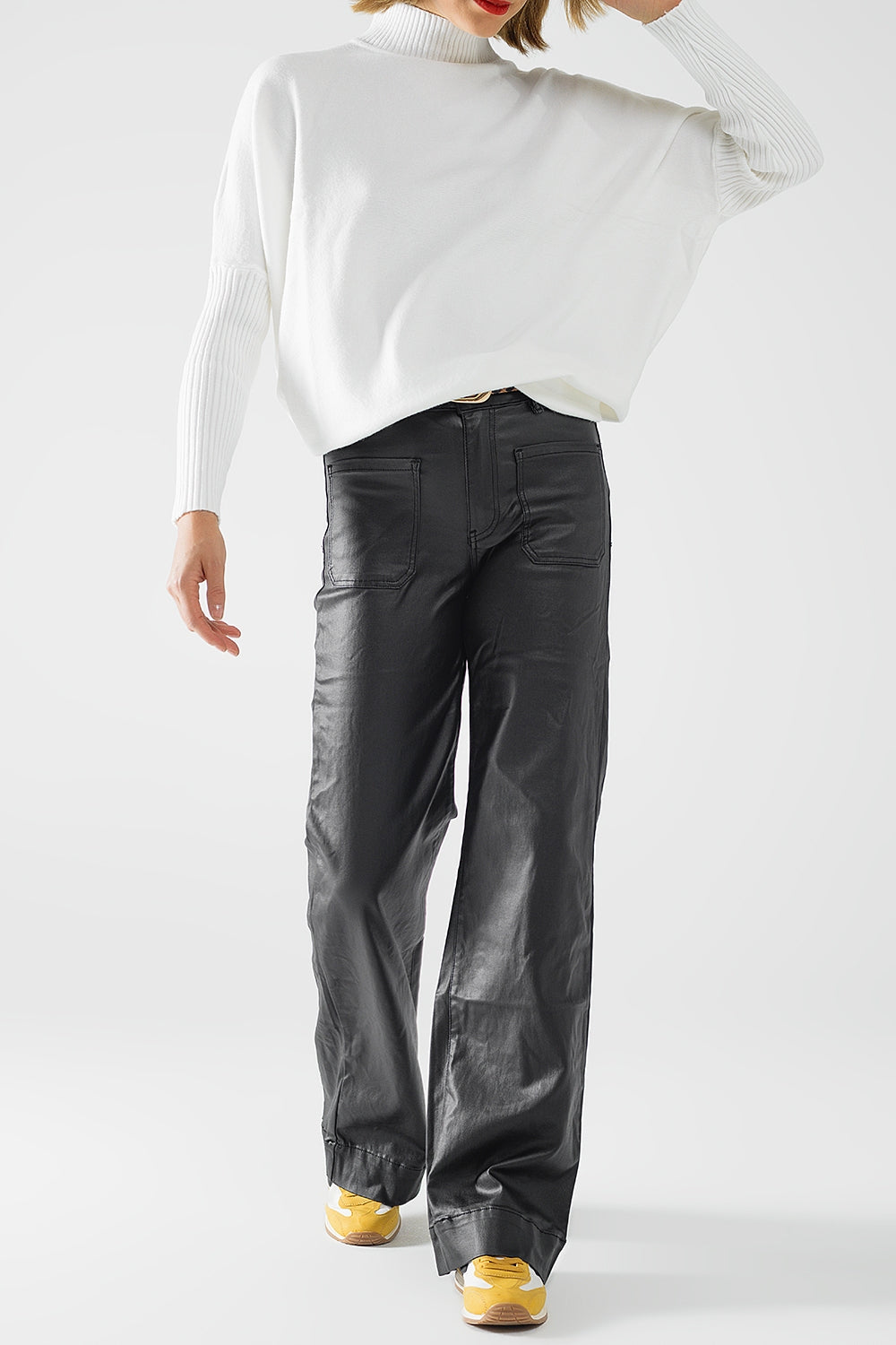 Faux leather pants with wide leg and pocket detail Q2 Pants BoutiqueLua