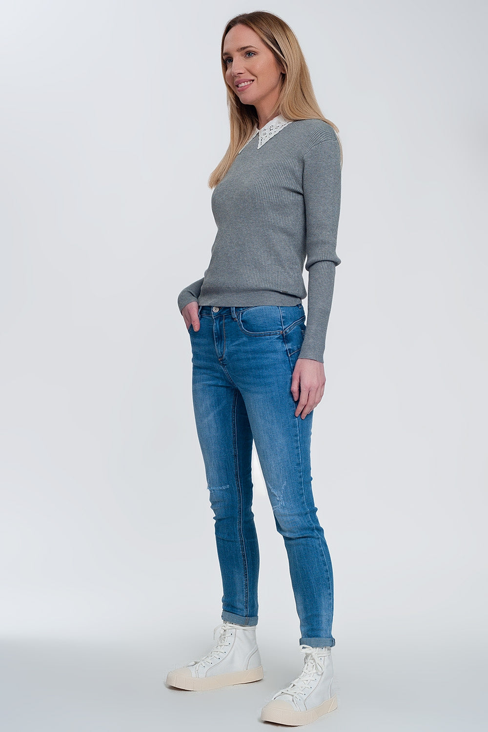 Fitted jumper in gray rib knit Q2 Sweaters BoutiqueLua