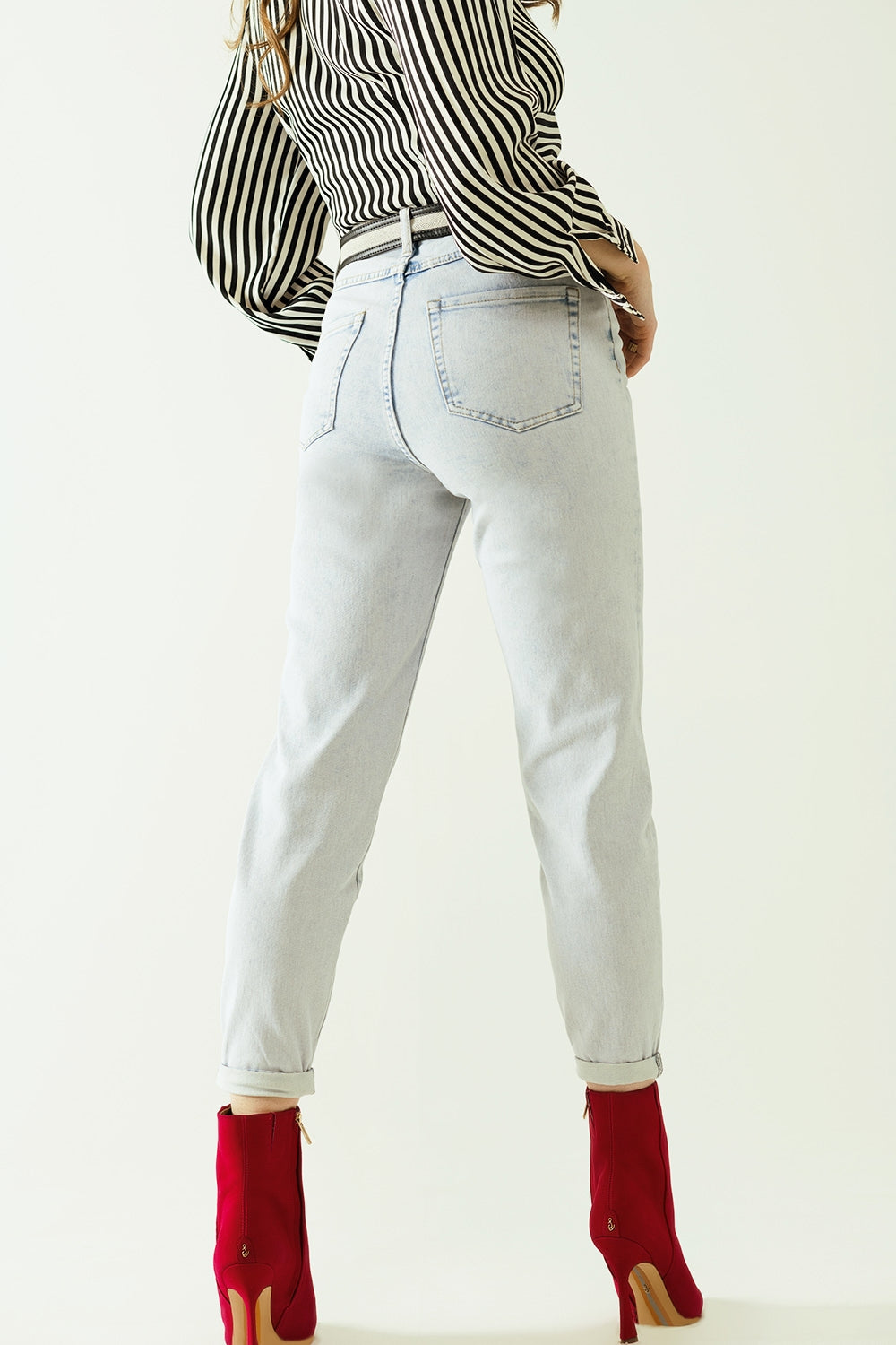 Five pockets mom jeans wash effect with folded hem Q2 Jeans BoutiqueLua