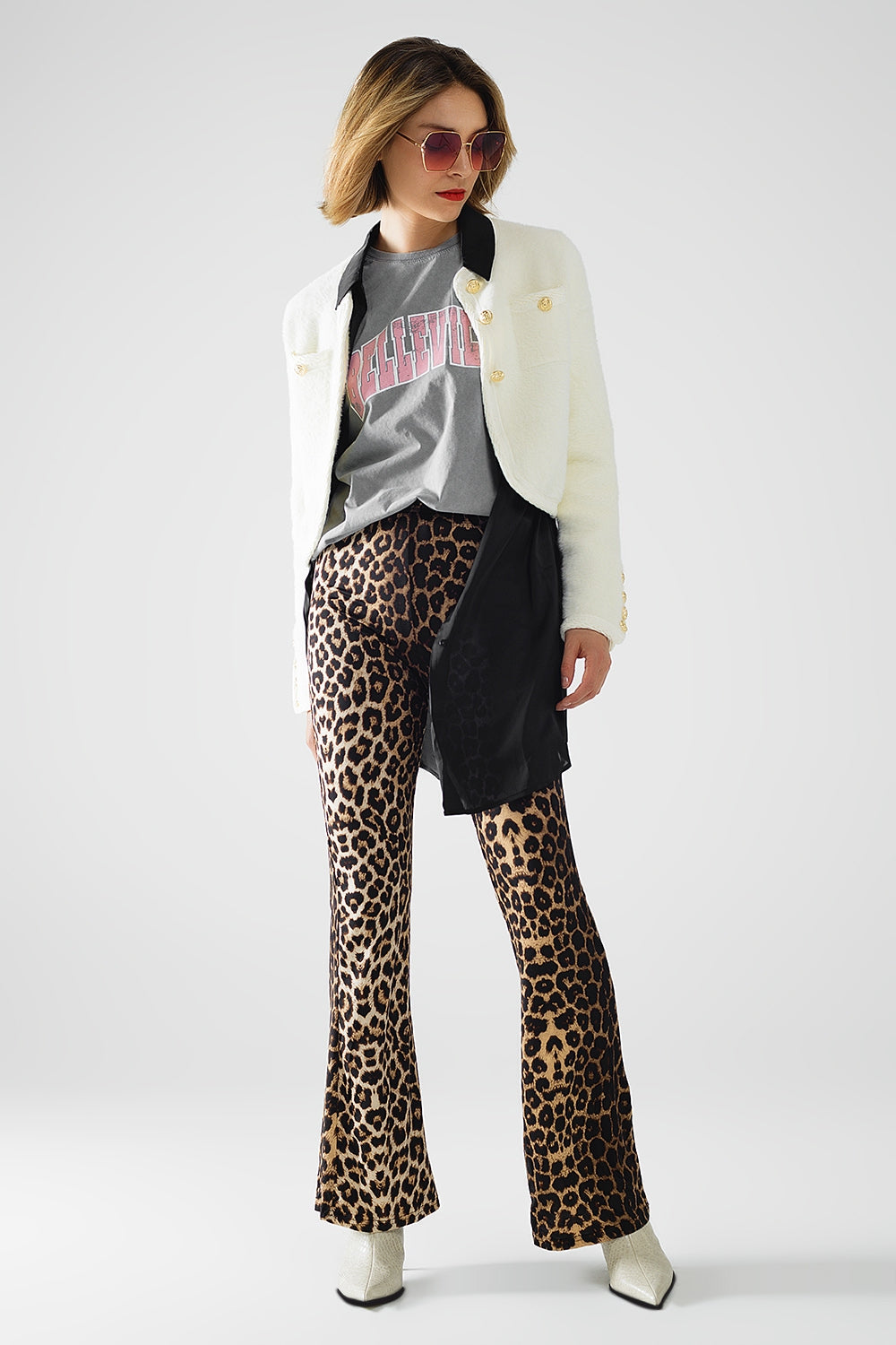 Flared Spandex leggings in a leopard print Q2 Pants BoutiqueLua