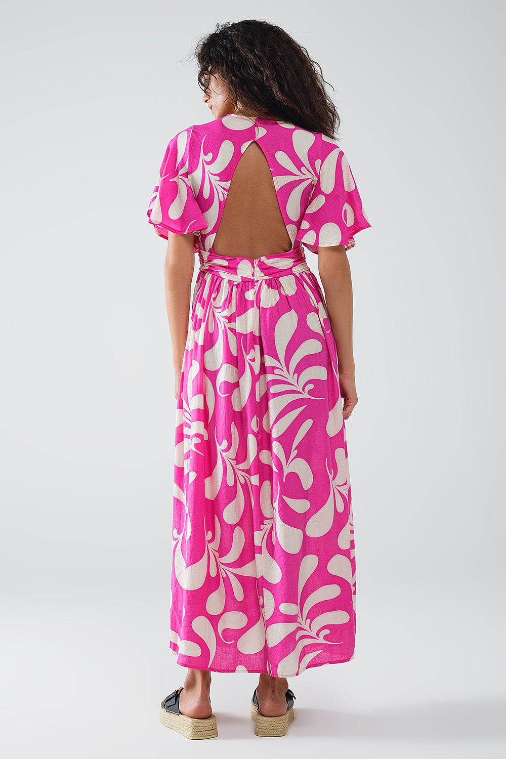 Fuchsia Floral Print Maxi Dress With Open Back Q2 Dresses BoutiqueLua