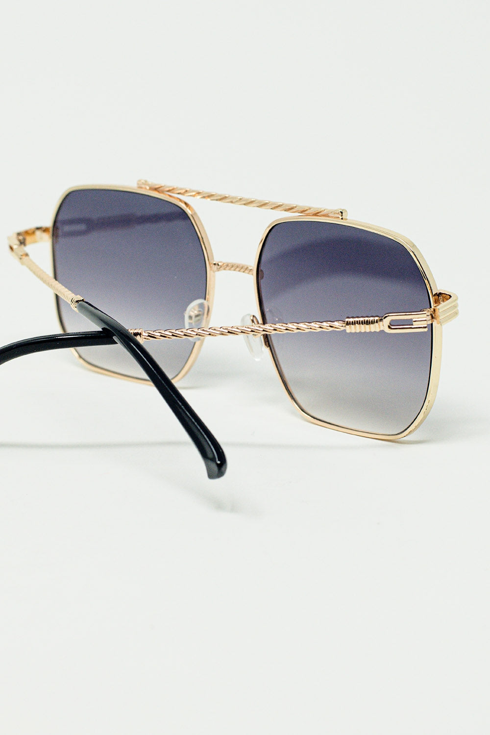 gold square frame sunglasses in ombre blue Q2  BoutiqueLua