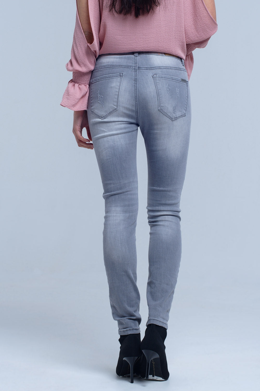 Gray jeans with rips detail Q2 Jeans BoutiqueLua