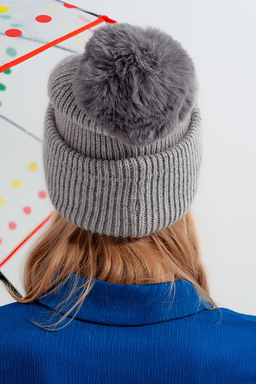 Gray knitted hat with pompom Q2 Hats BoutiqueLua