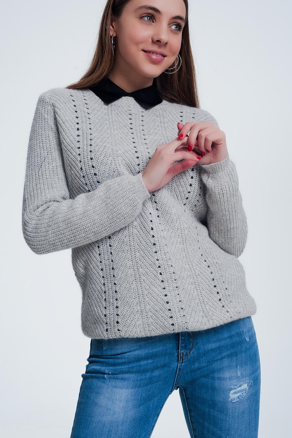 Gray sweater with knitted stripe detail Q2 Sweaters BoutiqueLua