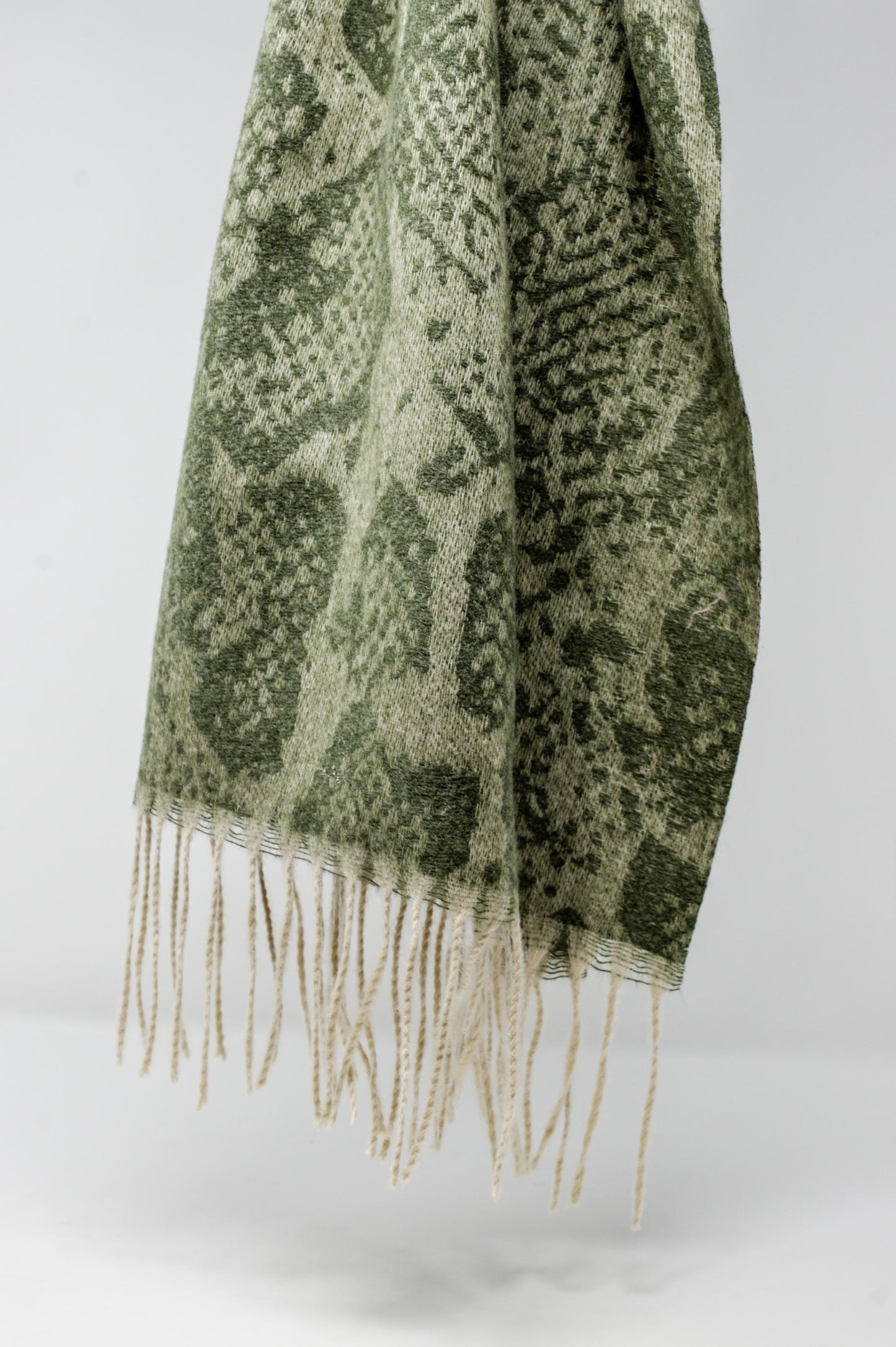 Q2 Green snake print scarf with bangs