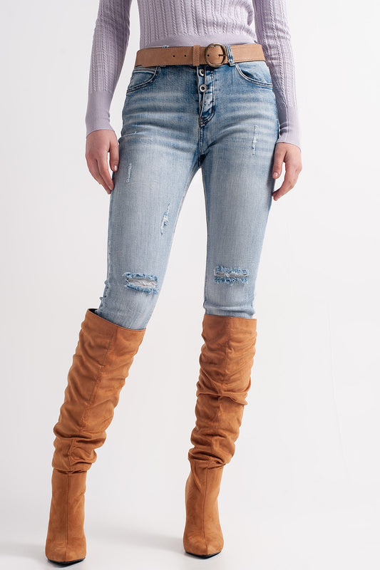 Q2 Heather skinny leg distressed jeans with button detail in light blue