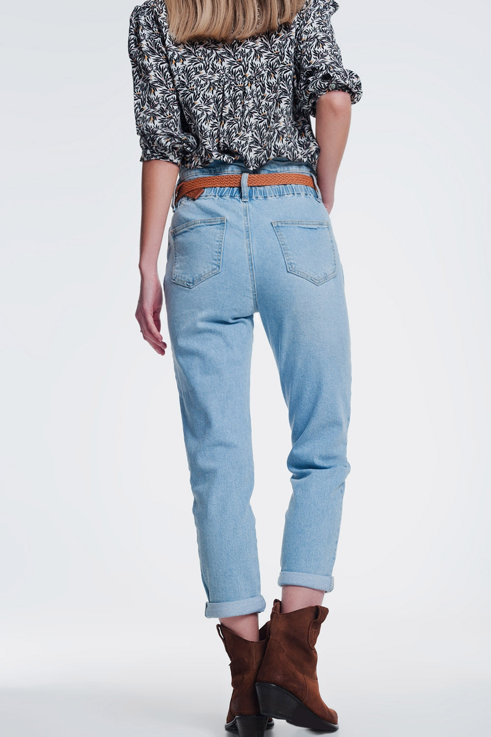 high waist mom jeans with belt in light denim Q2 Jeans BoutiqueLua