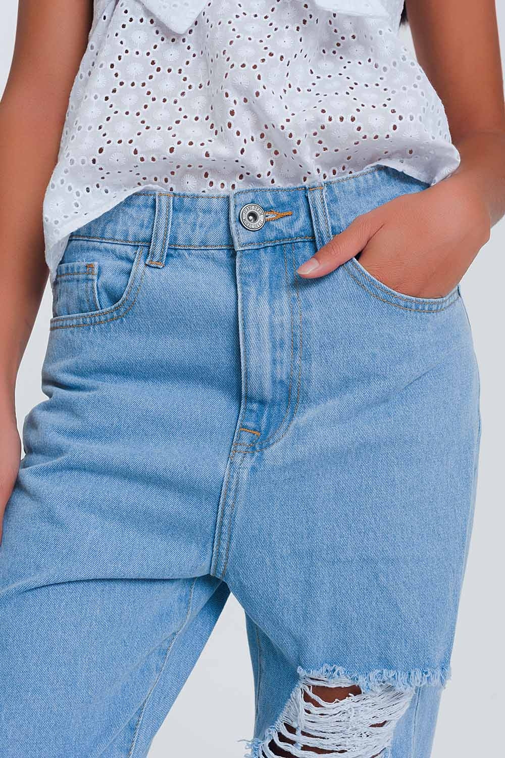 High waist mom jeans with busted knees in light denim Q2 Jeans BoutiqueLua