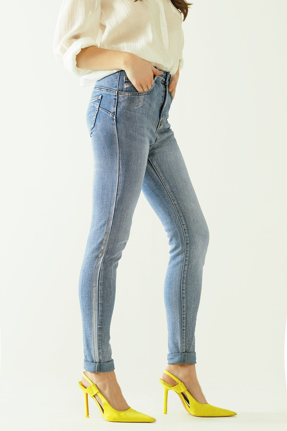 High-waisted jeans with five pockets with silver powder-coated effect Q2 Jeans BoutiqueLua