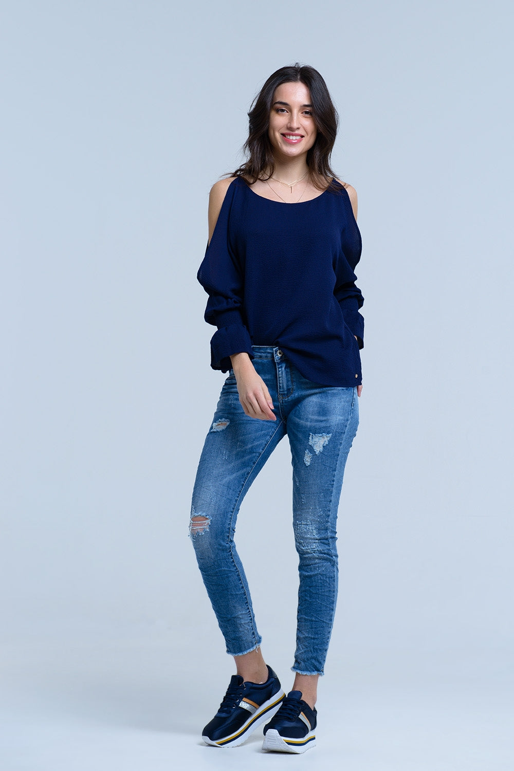 Jeans with rips details Q2 Jeans BoutiqueLua