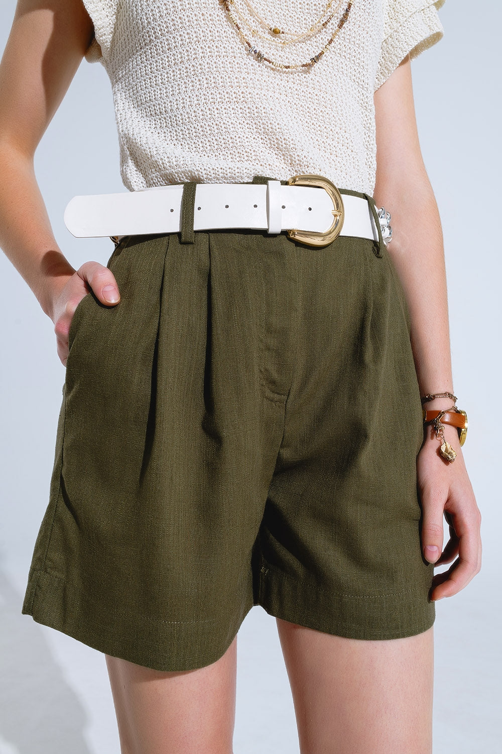 Khaki Shorts With Pockets And Elastic Waist Q2 Pants BoutiqueLua