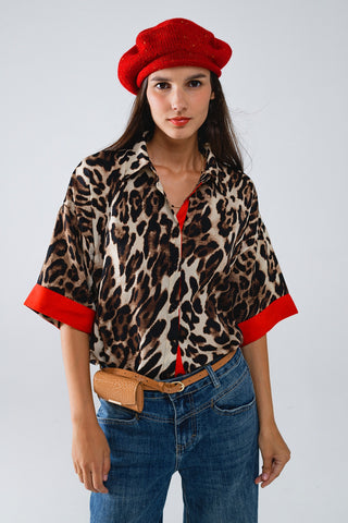 Camisa Leopardo Mangas 3/4 Com Detalhes Vermelhos