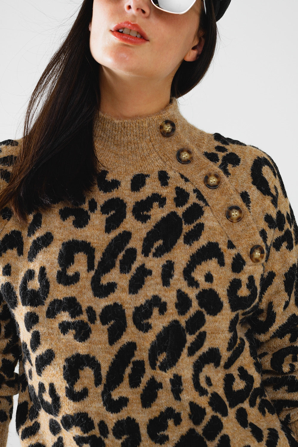 Leopard knit sweater with buttons on the side Q2 Sweaters BoutiqueLua