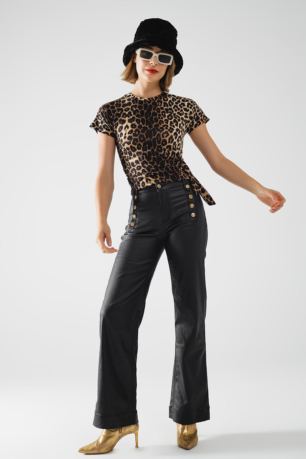 Leopard print Spandex t-shirt with bow detail Q2 Tops BoutiqueLua