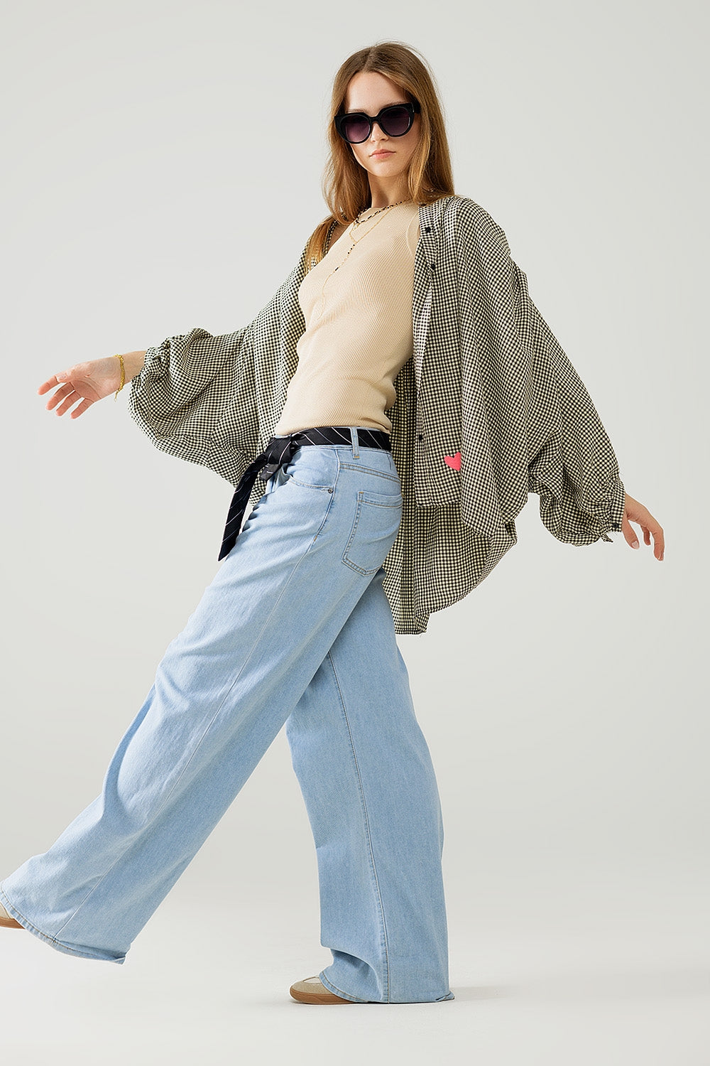 Light Blue Wide-Leg jeans with pleats