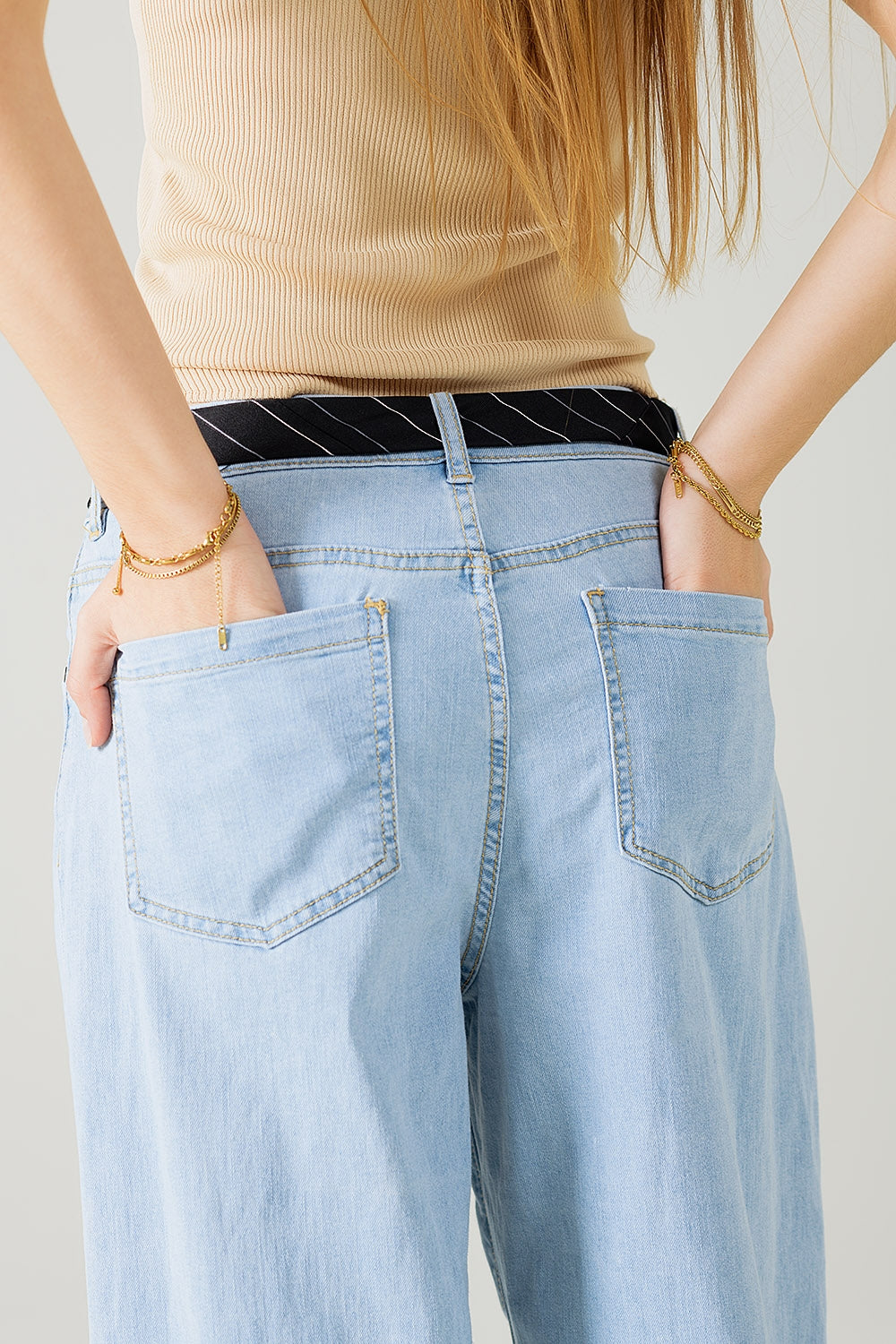 Light Blue Wide-Leg jeans with pleats