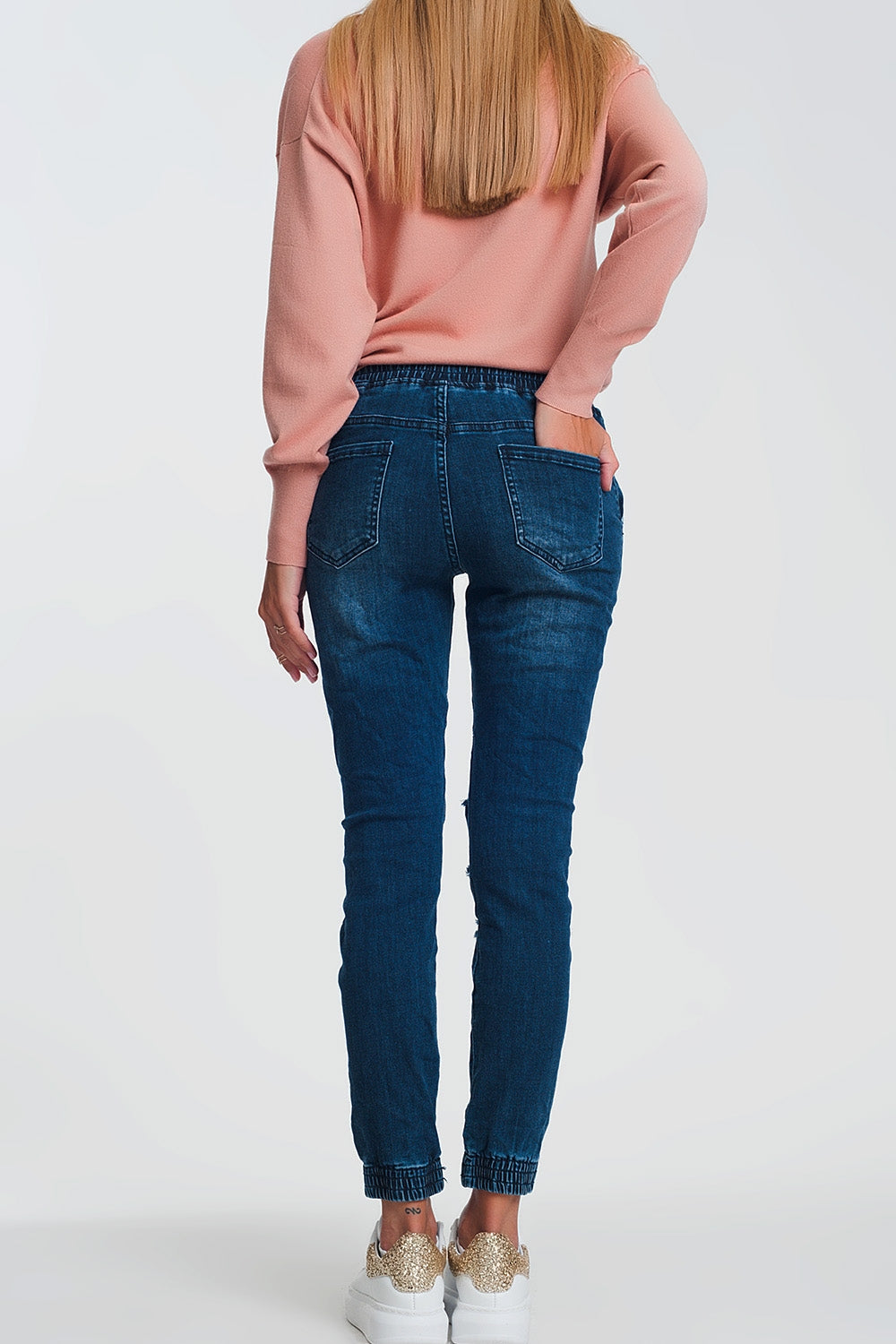 Lightweight jogger jeans in dark denim Q2 Jeans BoutiqueLua