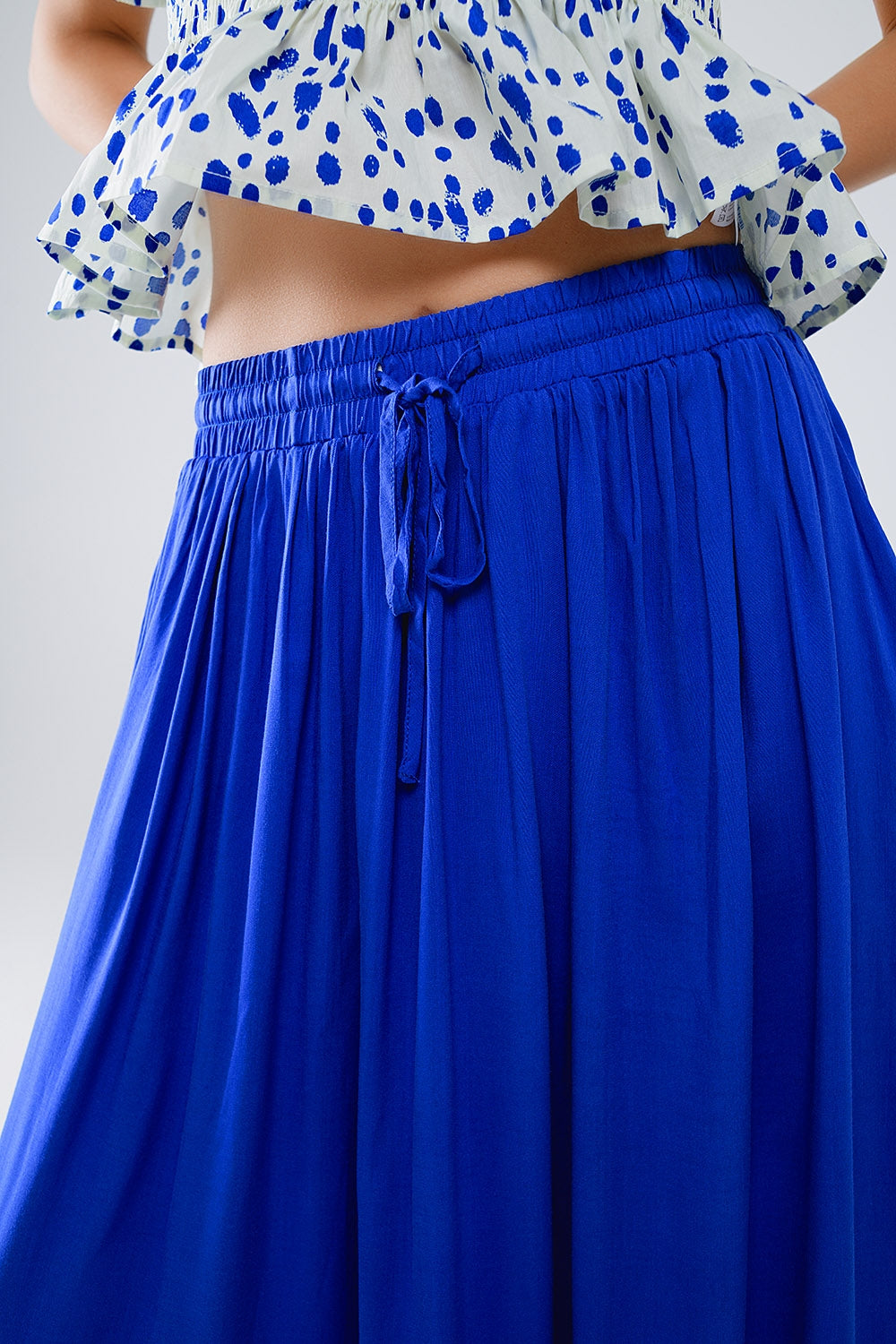 Maxi skirt in blue fluid fabric with elastic waist Q2 Skirts BoutiqueLua