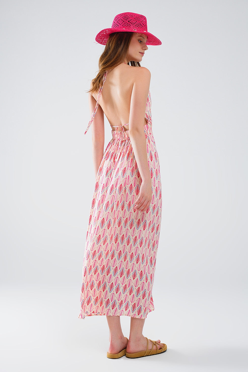 Maxi Summer Dress With Feather Print and Open Back in Pink Q2 Dresses BoutiqueLua