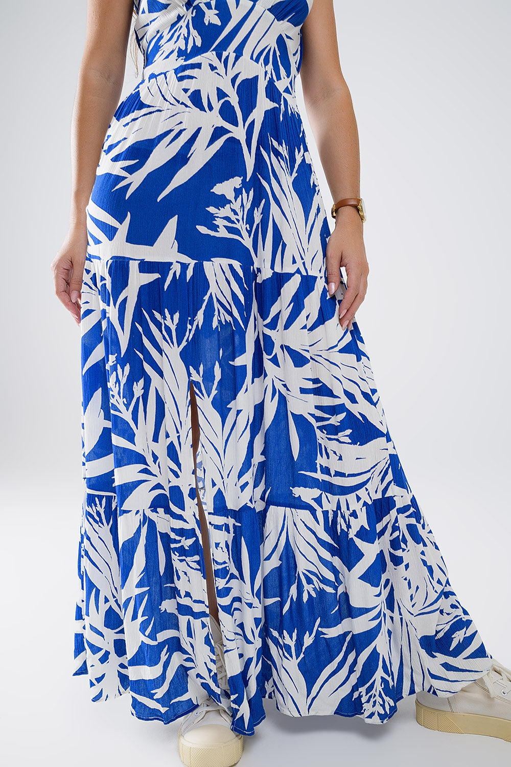 Maxi Tropical Print V-neck Dress With Slit in Blue Q2 Dresses BoutiqueLua