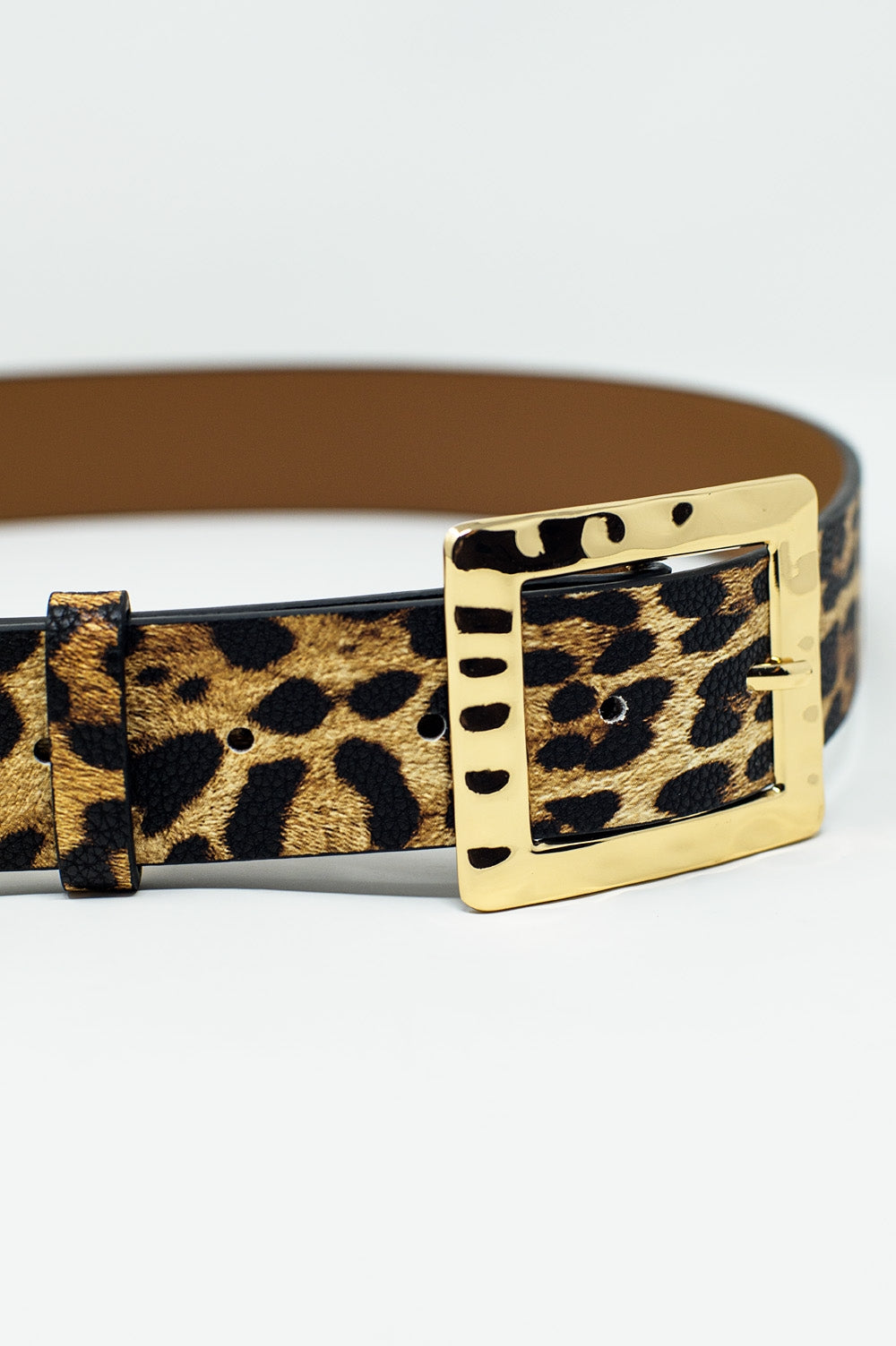 Medium width leopard belt with gold buckle Q2 Accesory BoutiqueLua