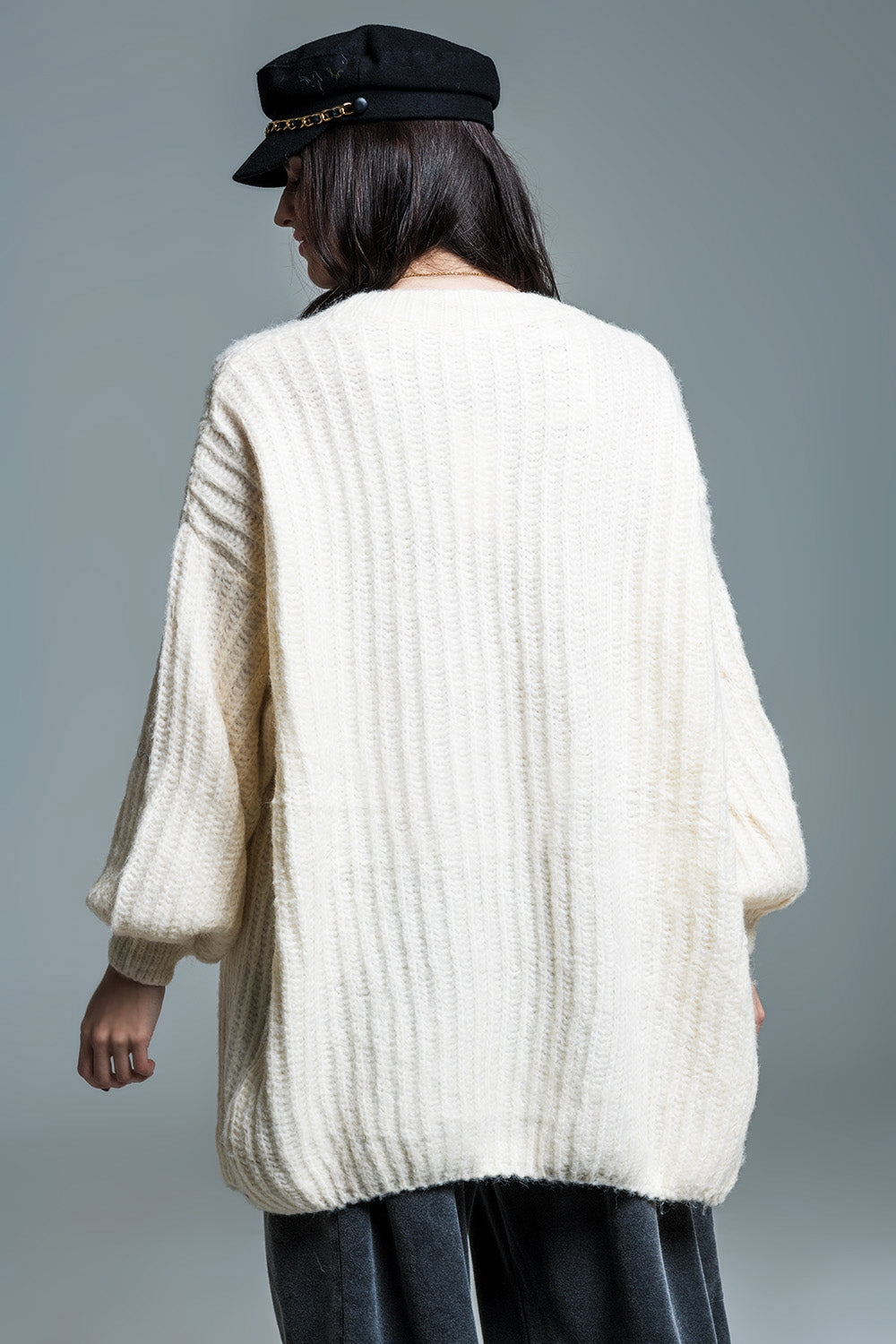 Oversized cardigan in chunky rib with long Sleeves in Cream Q2 Sweaters BoutiqueLua