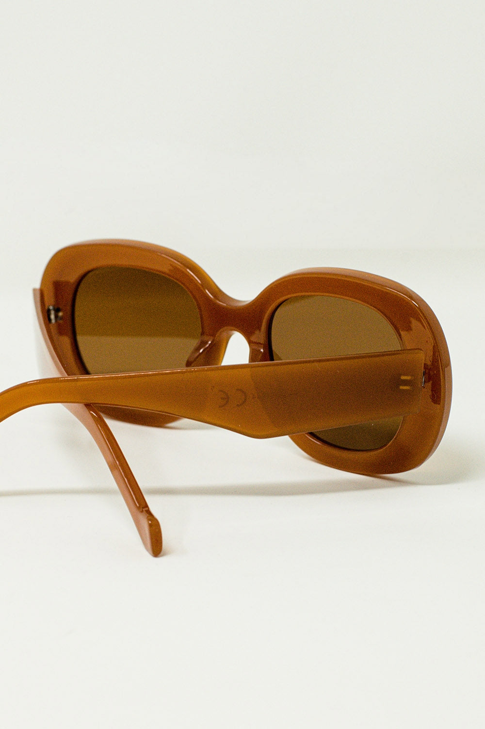 Oversized Circular Sunglasses in brown Q2 Sunglasses BoutiqueLua