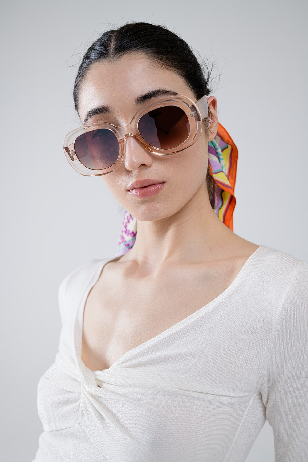 Oversized Circular Sunglasses in translucent white Q2 Sunglasses BoutiqueLua